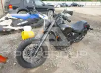 2017 Honda VT750 фото