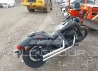 2017 Honda VT750 фото