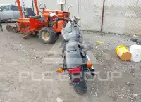 2017 Honda VT750 фото