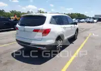 2017 Honda PILOT photo