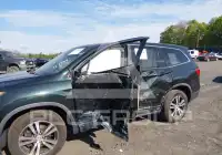2017 Honda PILOT photo