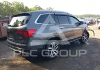 2017 Honda PILOT photo