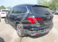 2017 Honda PILOT photo