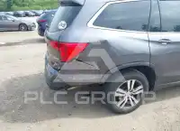 2017 Honda PILOT photo