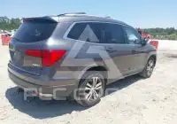 2017 Honda PILOT photo