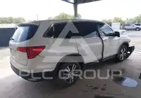 2017 Honda PILOT photo