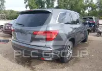 2017 Honda PILOT photo