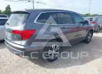 2017 Honda PILOT photo