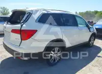 2017 Honda PILOT photo