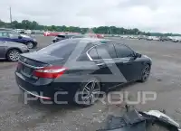 2017 Honda Accord photo