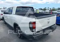 2017 Honda RIDGELINE photo