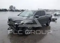 2017 Honda RIDGELINE photo