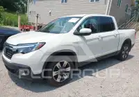 2017 Honda RIDGELINE photo