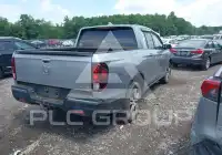 2017 Honda RIDGELINE photo