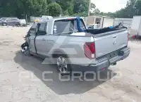 2017 Honda RIDGELINE фото