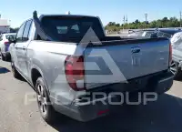 2017 Honda RIDGELINE photo