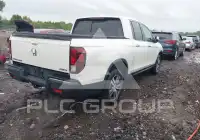2017 Honda RIDGELINE фото