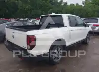 2017 Honda RIDGELINE photo