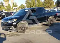 2017 Honda RIDGELINE photo