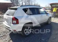 2017 Jeep COMPASS фото