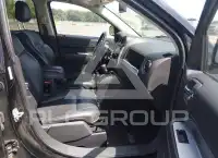 2017 Jeep COMPASS photo