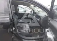 2017 Jeep COMPASS photo
