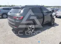 2017 Jeep COMPASS фото