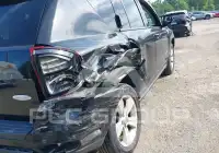 2017 Jeep COMPASS photo