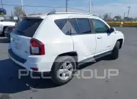 2017 Jeep COMPASS фото