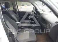 2017 Jeep PATRIOT photo