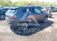2017 Jeep COMPASS photo