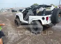 2017 Jeep WRANGLER фото