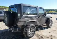 2017 Jeep WRANGLER фото