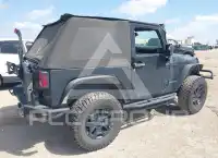 2017 Jeep WRANGLER фото