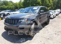 2017 Jeep Grand Cherokee фото