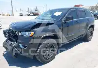 2017 Jeep Grand Cherokee фото