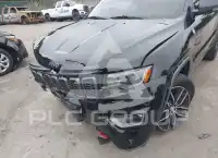 2017 Jeep Grand Cherokee фото