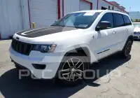 2017 Jeep Grand Cherokee фото