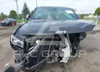 2017 Jeep Grand Cherokee фото