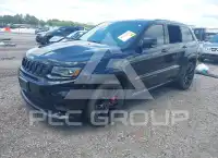 2017 Jeep Grand Cherokee фото