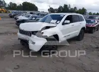 2017 Jeep Grand Cherokee фото