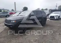 2017 Jeep Grand Cherokee фото