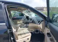 2017 Jeep Grand Cherokee фото