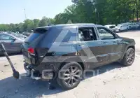2017 Jeep Grand Cherokee фото