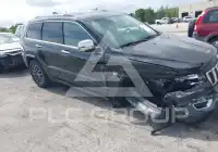 2017 Jeep Grand Cherokee фото