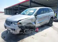 2017 Jeep Grand Cherokee фото