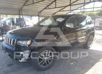 2017 Jeep Grand Cherokee фото