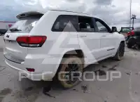 2017 Jeep Grand Cherokee фото