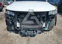 2017 Jeep Grand Cherokee фото