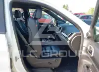 2017 Jeep Grand Cherokee photo